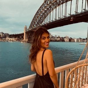 Meet your Posher, Luciara